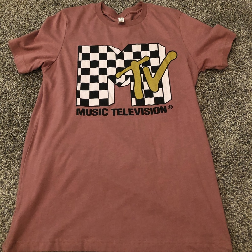 MTV graphic tee